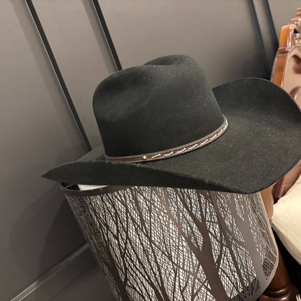 Real nice Cody James Cowboy Hat 3X